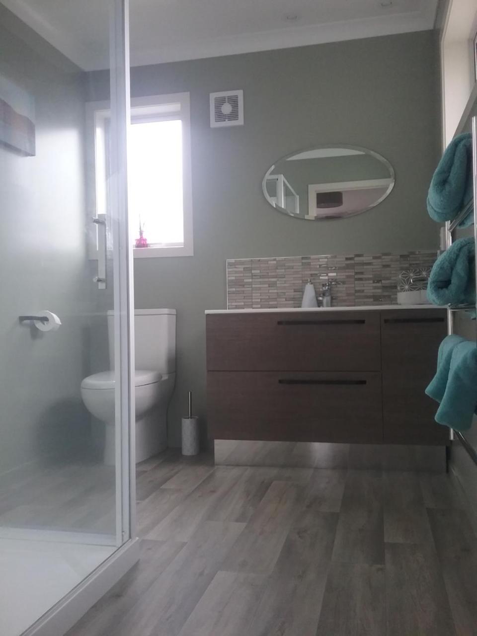 Alfred'S@115 Bed & Breakfast Бленхайм Екстериор снимка
