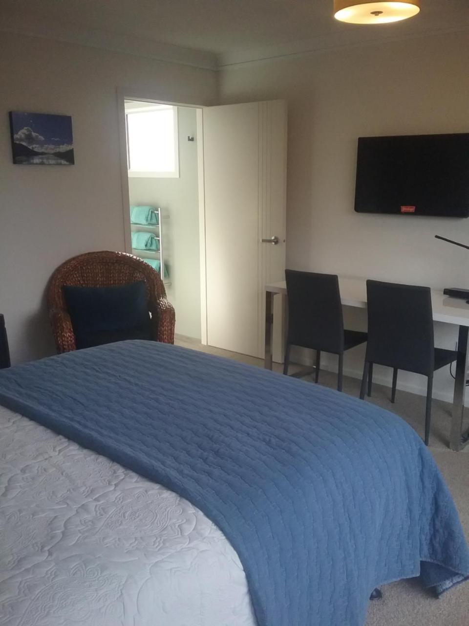 Alfred'S@115 Bed & Breakfast Бленхайм Екстериор снимка