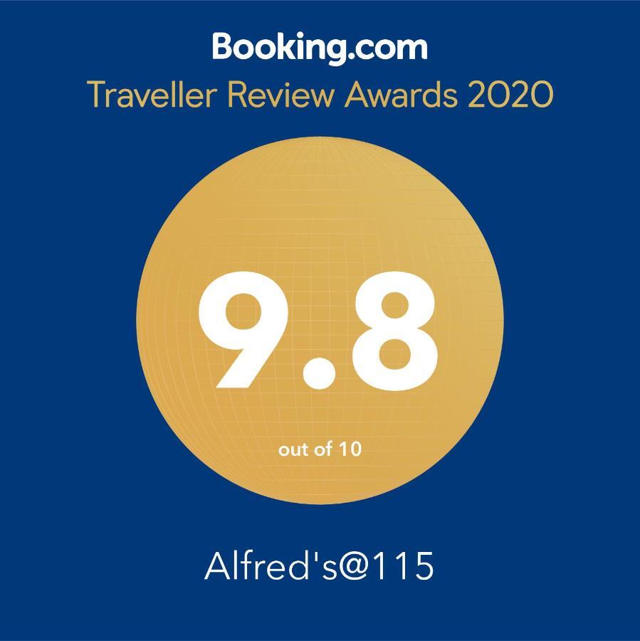 Alfred'S@115 Bed & Breakfast Бленхайм Екстериор снимка